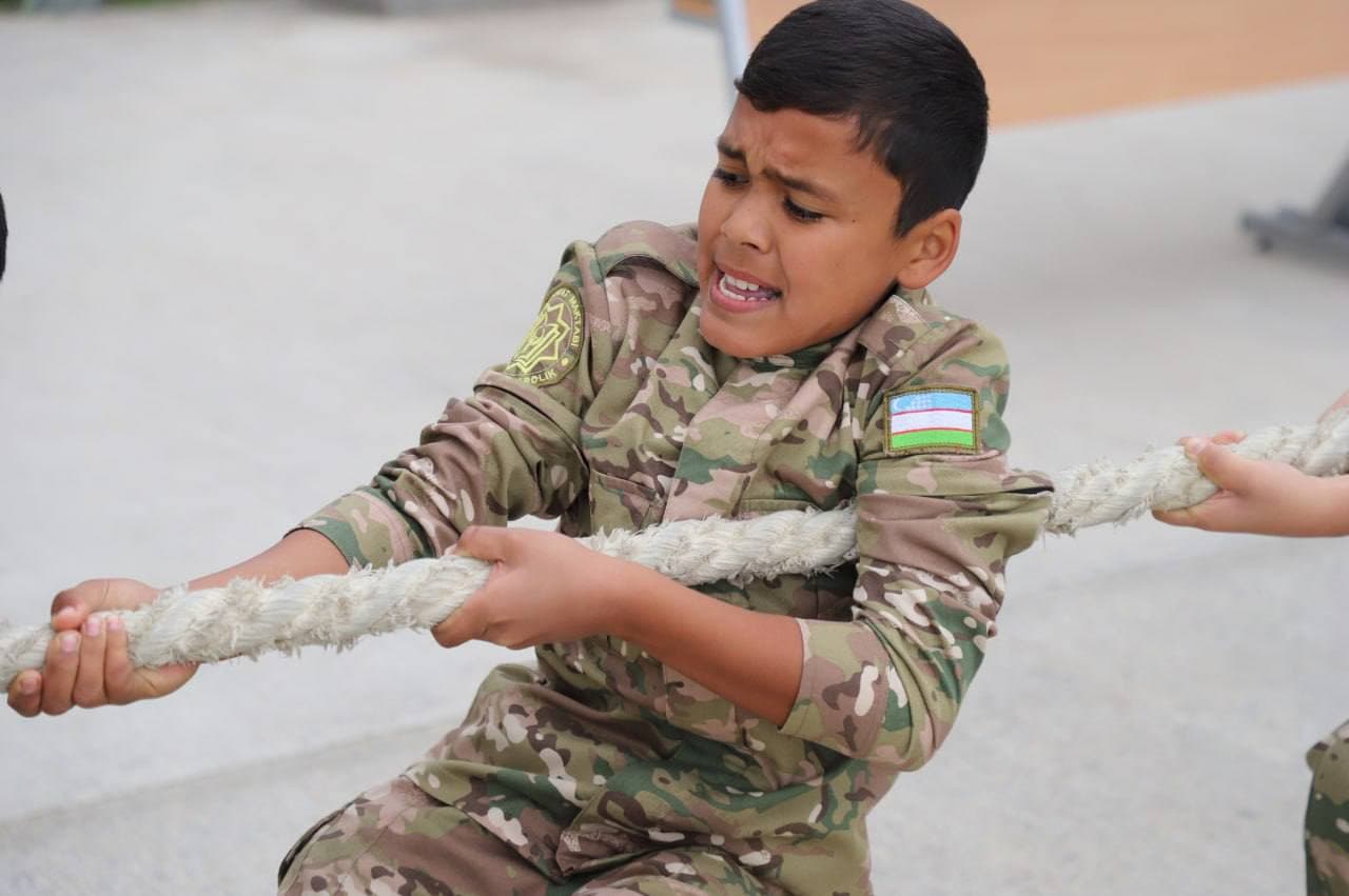 Jizzaxda "Jasorat uchqunlari" bellashuvlari qizgʻin oʻtdi