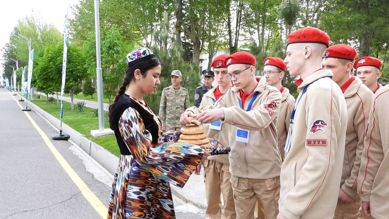 “Vatanparvarlar” xalqaro harbiy-sport musobaqalarini ishtirokchilari tantanali kutib olindi