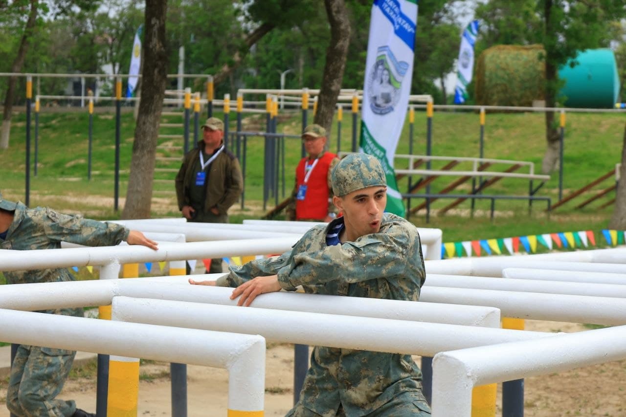 “Vatanparvarlar” xalqaro harbiy-sport musobaqasining shiddatli bahslari boshlandi