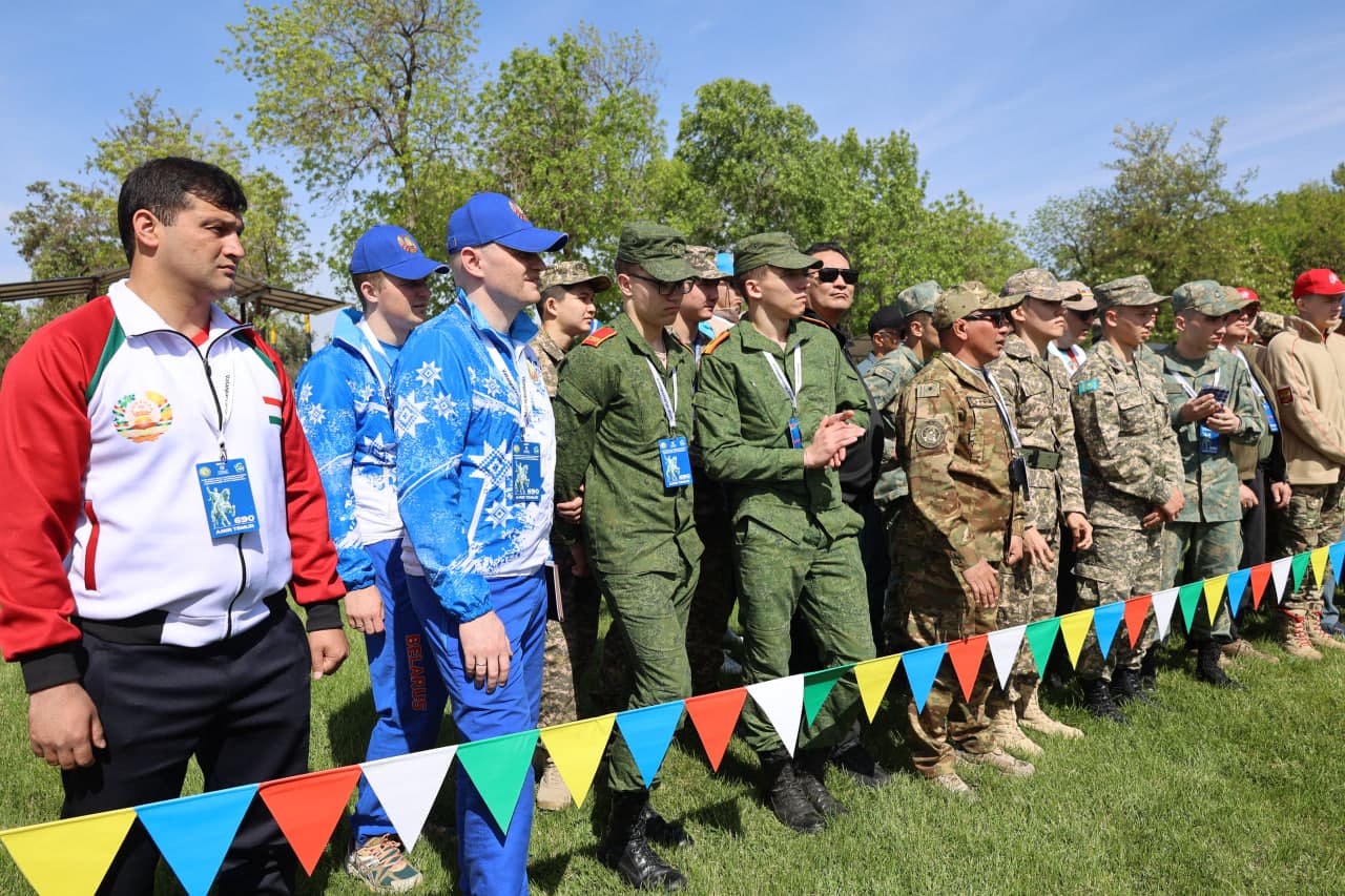 “Vatanparvarlar” xalqaro harbiy-sport musobaqasining shiddatli bahslari boshlandi
