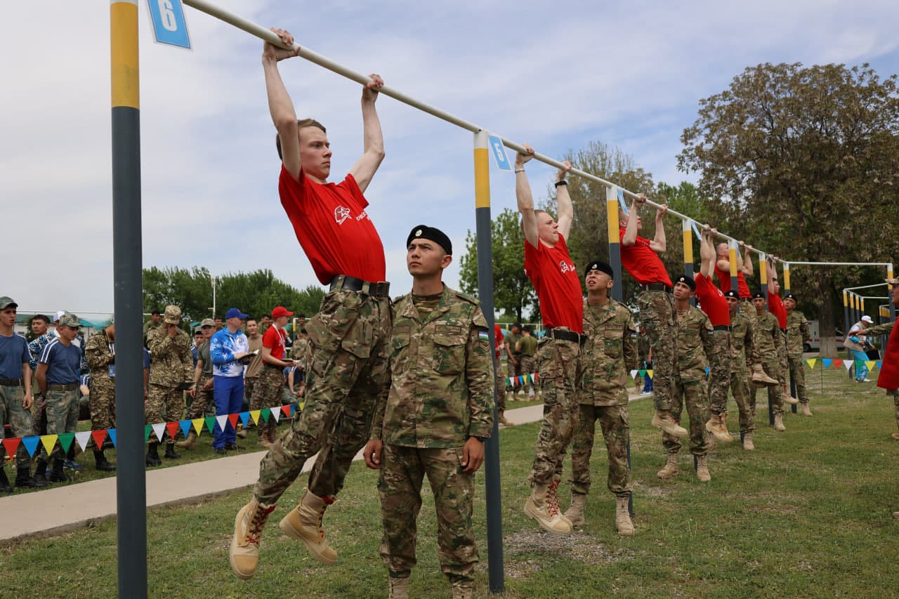 “Vatanparvarlar” xalqaro harbiy-sport musobaqasining shiddatli bahslari boshlandi