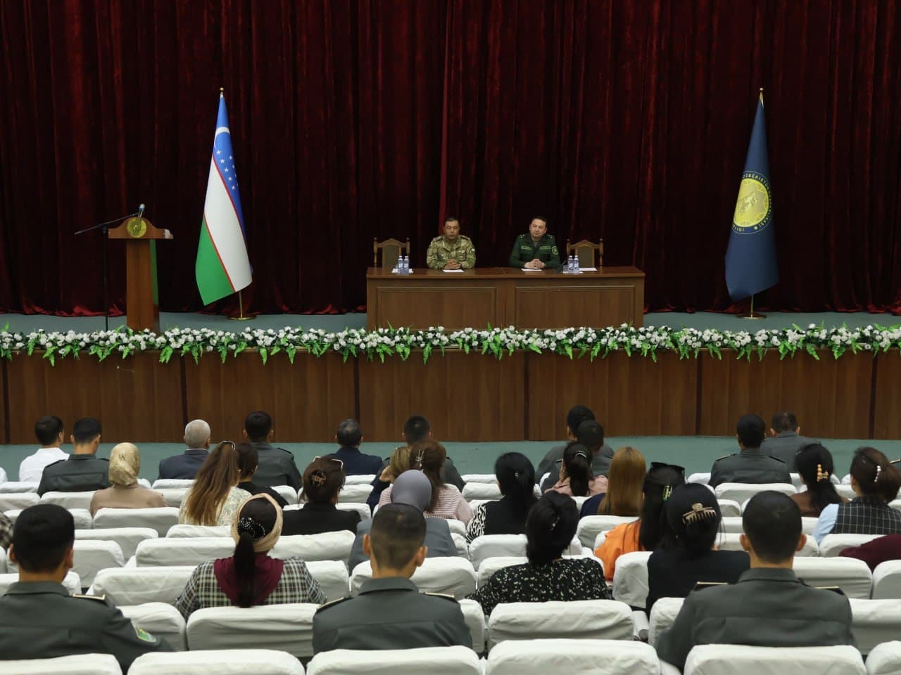 Sayyor qabul — muammo, tahlil va aniq yechimlar maydoni