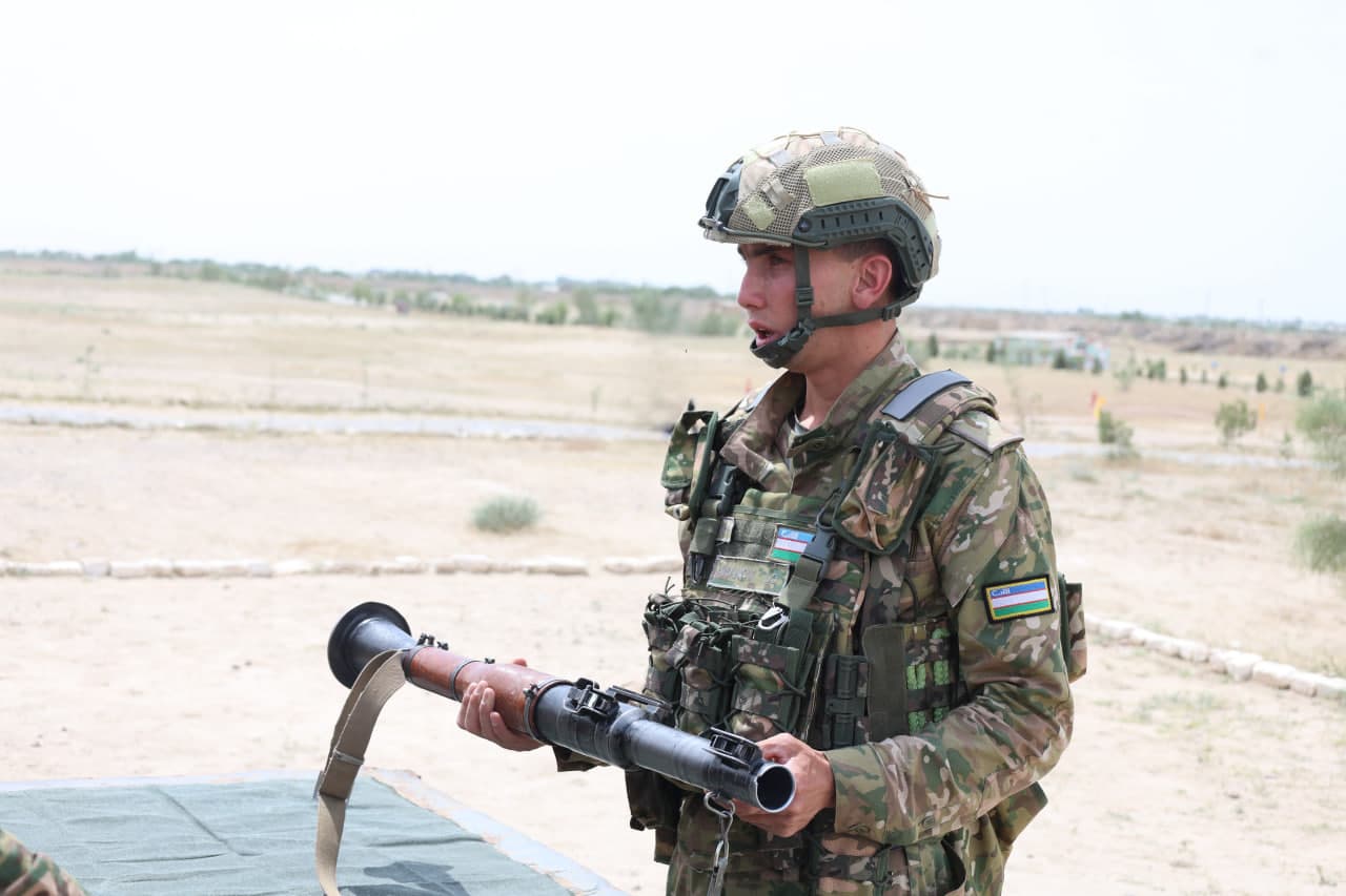 Termiz poligonida navbatdagi amaliy oʻq otish mashgʻulotlari oʻtkazildi