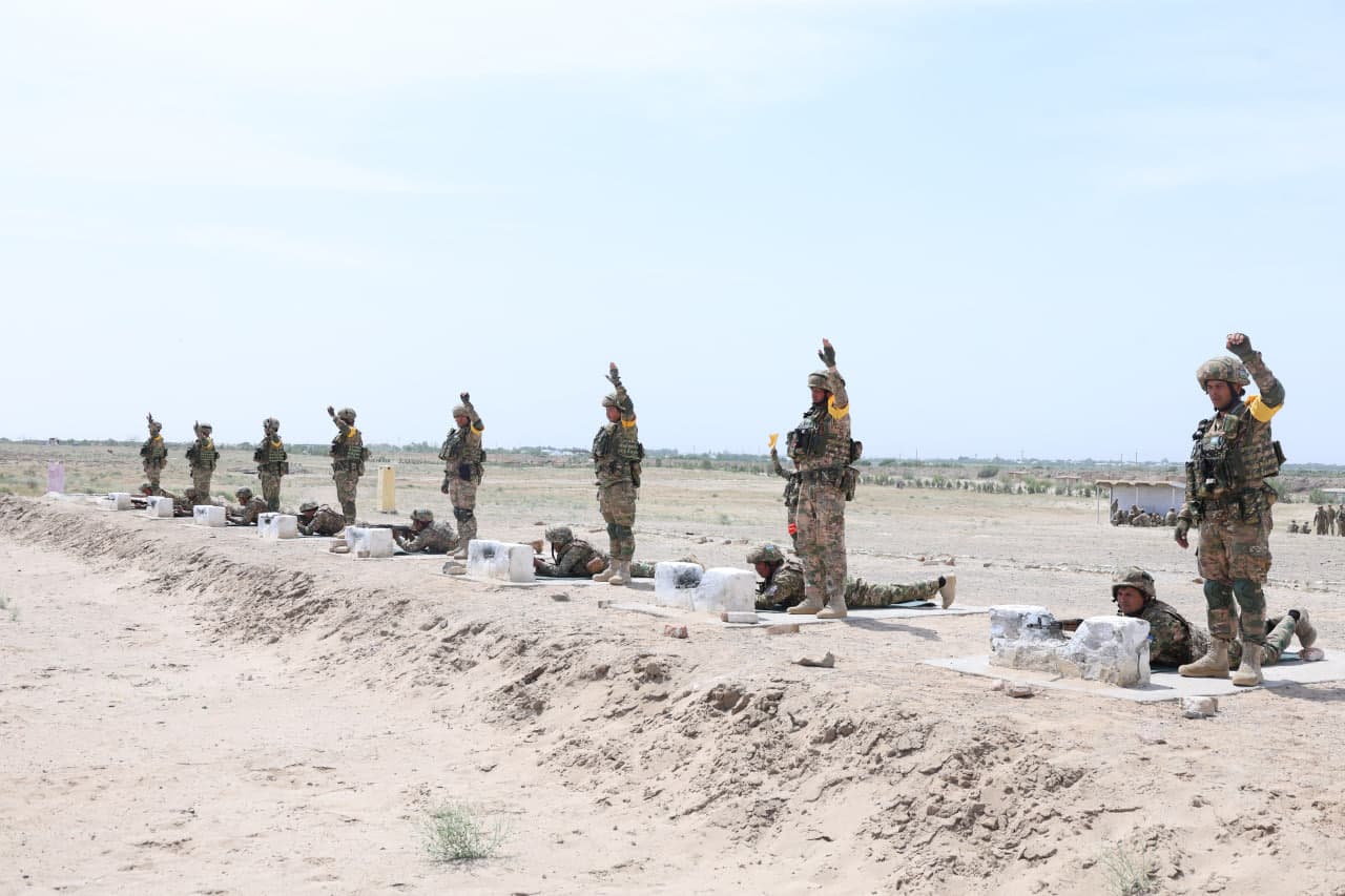 Termiz poligonida navbatdagi amaliy oʻq otish mashgʻulotlari oʻtkazildi