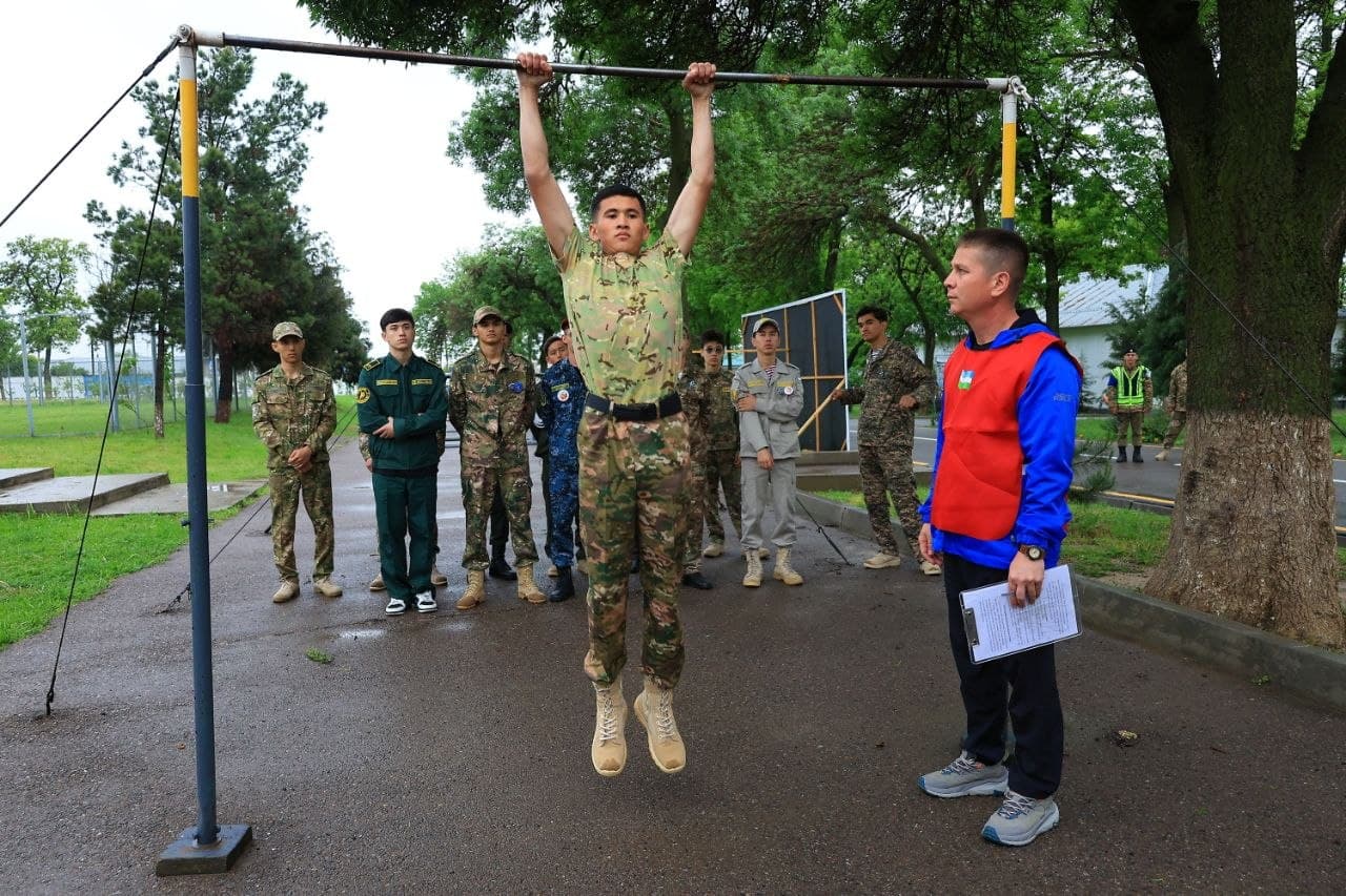“Turon yoʻlbarslari” harbiy-sport musobaqasi qizg‘in pallaga kirdi