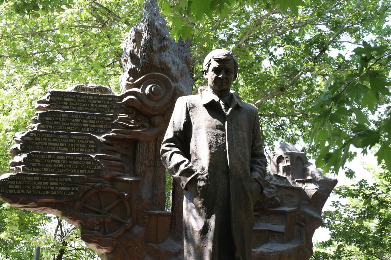 Shoir xotirasi — xalq qalbida abadiy yongan chiroq