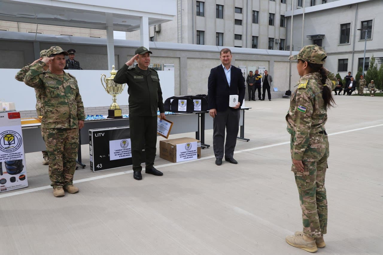 “Jasorat uchqunlari” harbiy-vatanparvarlik musobaqasining viloyat bosqichi o‘tkazildi