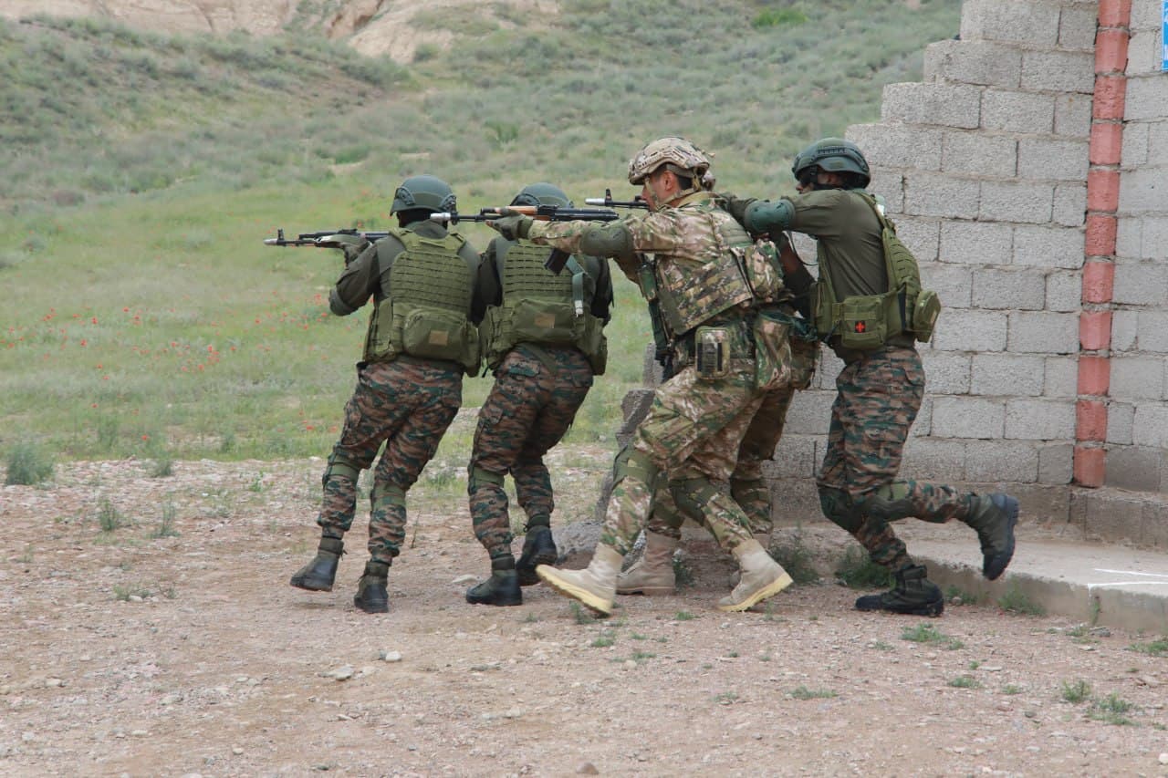 “Doʻstlik–2026”: Oʻzbekiston va Hindiston harbiylari ishtirokidagi oʻquv mashgʻulotlari yakunlandi