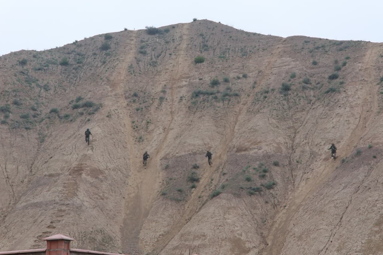 “Doʻstlik–2026”: Oʻzbekiston va Hindiston harbiylari ishtirokidagi oʻquv mashgʻulotlari yakunlandi