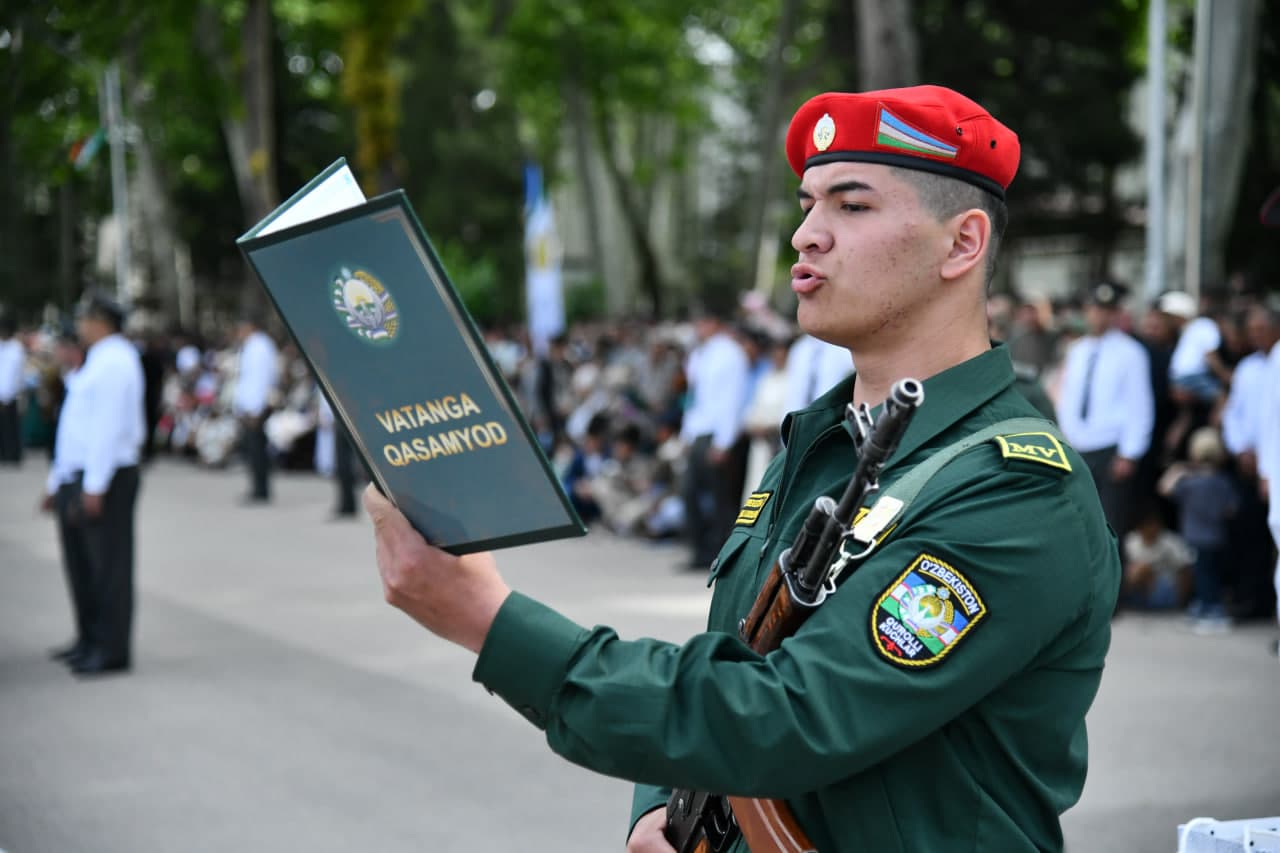 Vatanga qasamyod: dildagi tuygʻular tillarda ham ifodalandi