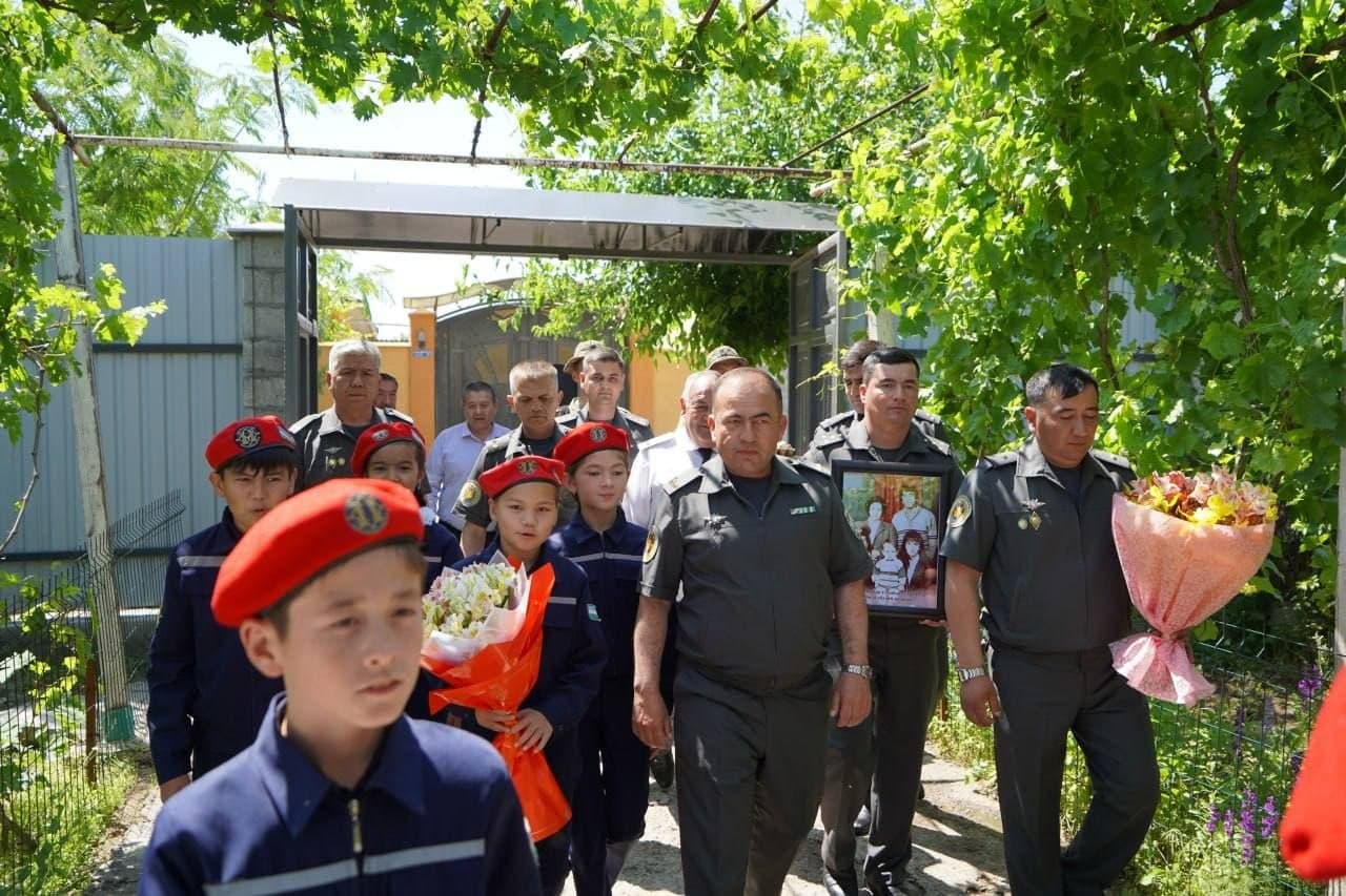 Vatan osmonida porlagan mangu yulduzlar