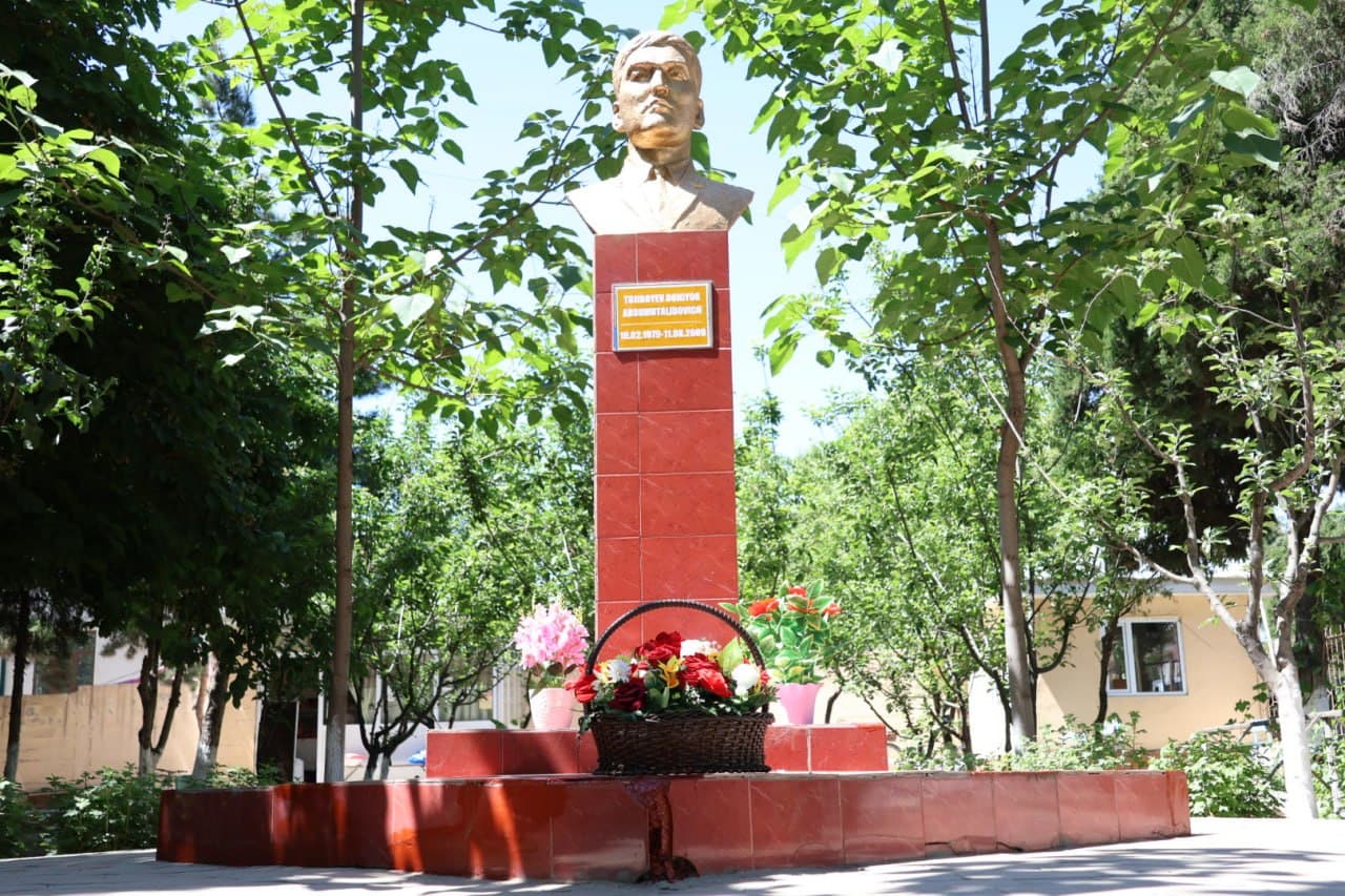 Qahramonlar xotirasi — qalblarda abadiy