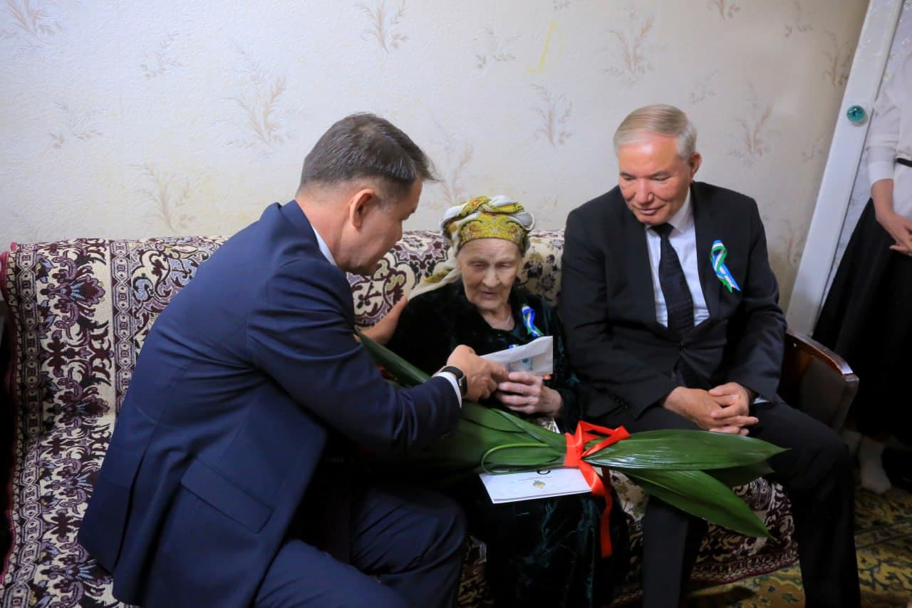 Tarixiy qahramonlik va fidokorona mehnat sharaflanmoqda
