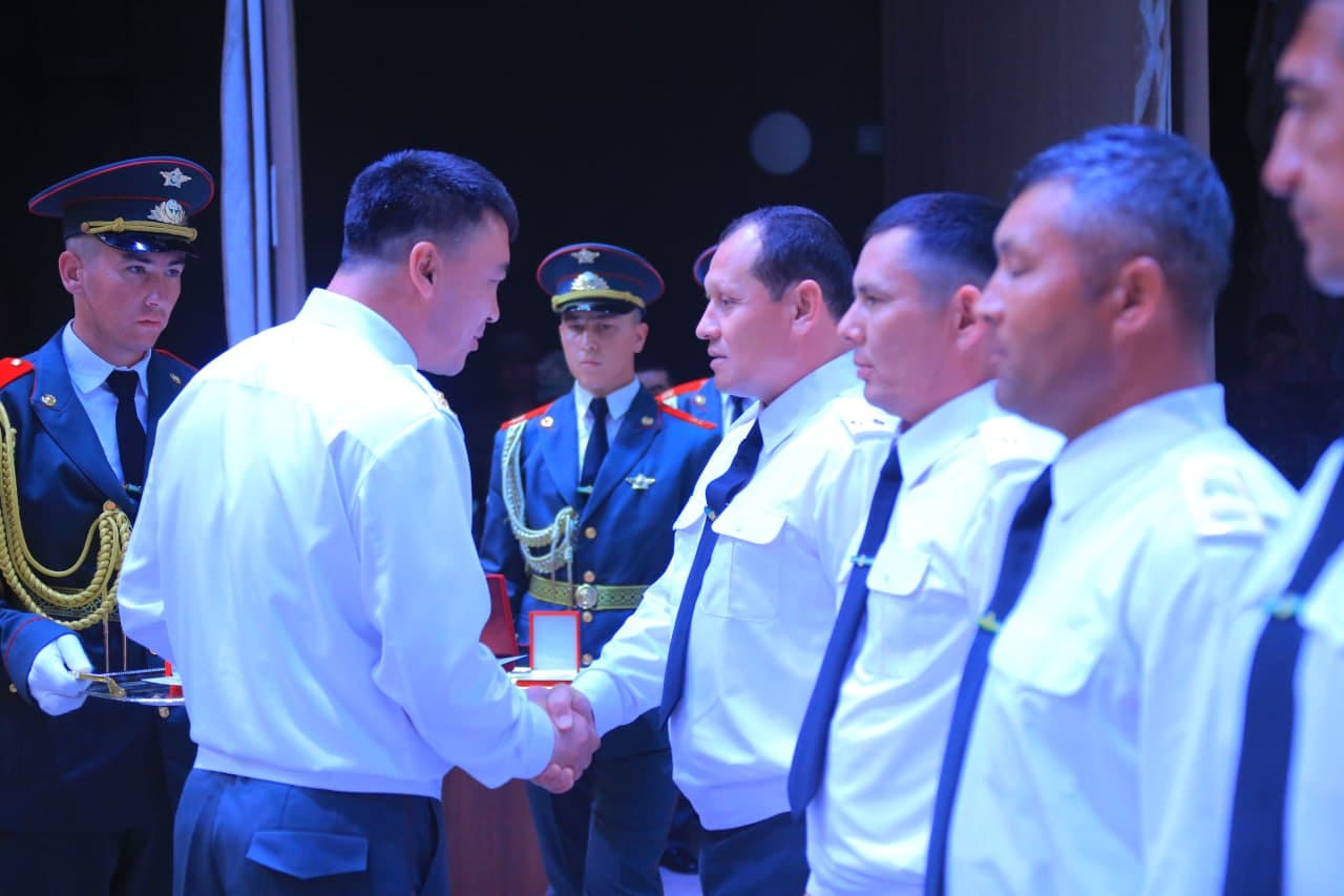9-may — Xotira va qadrlash kuni munosabati bilan Shimoli-g‘arbiy harbiy okrugida ma’naviy-ma’rifiy ruhda bayram tadbiri yuqori saviyada tashkil etildi.