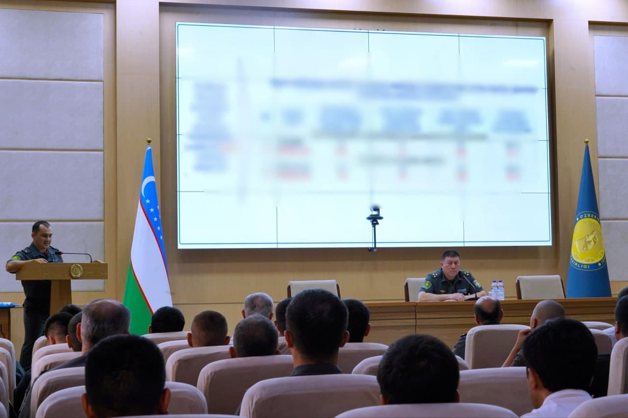“Qo‘mondon va yoshlar” uchrashuvi samarali muloqot maydoniga aylandi