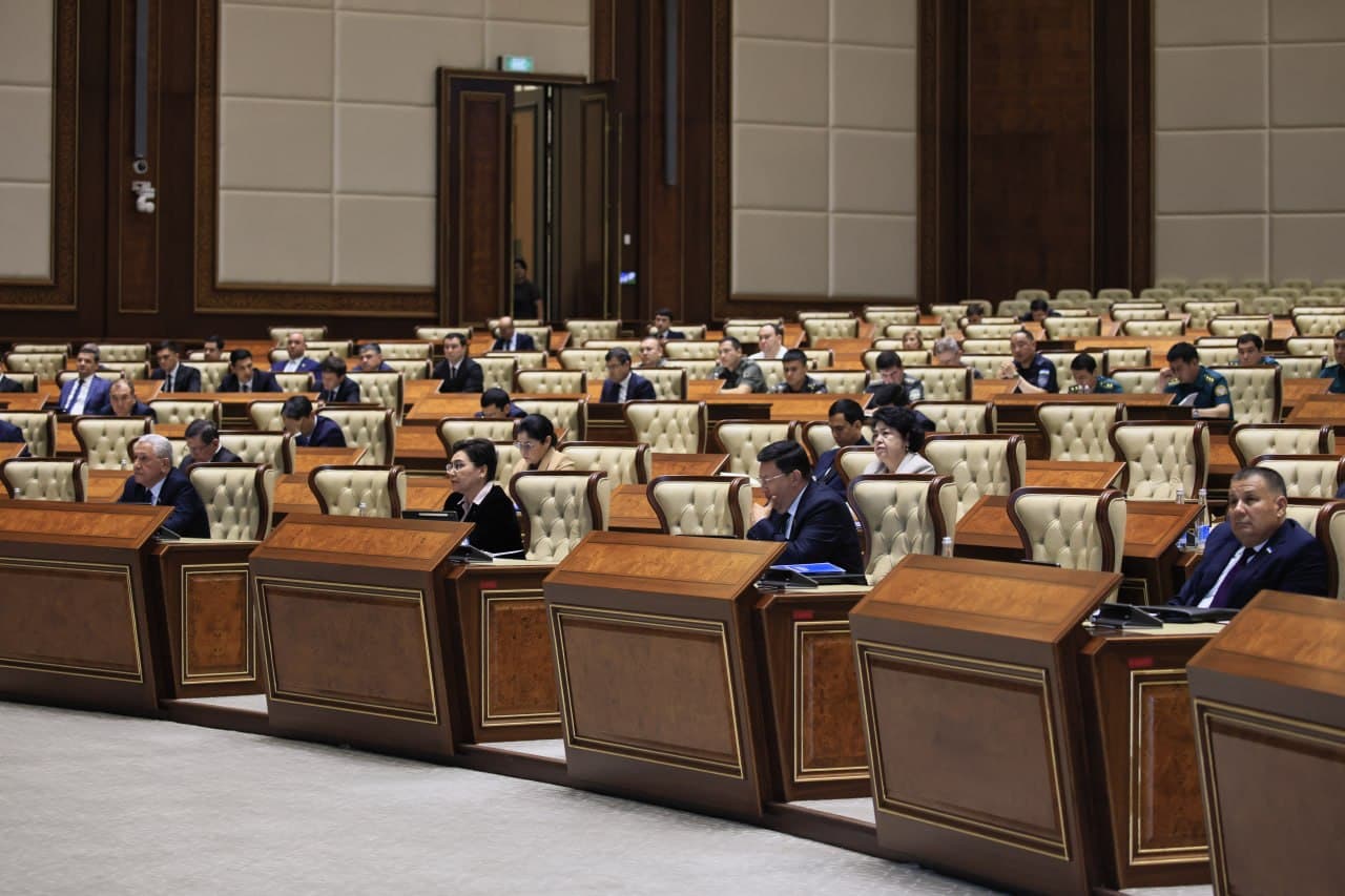 O‘zbekiston Respublikasi Oliy Majlisi Senatining o‘n sakkizinchi yalpi majlisi bo‘lib o‘tdi.