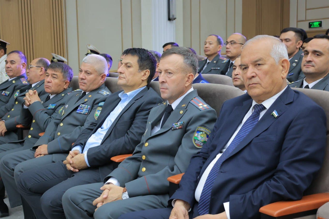 Высокое уважение к учителям и наставникам