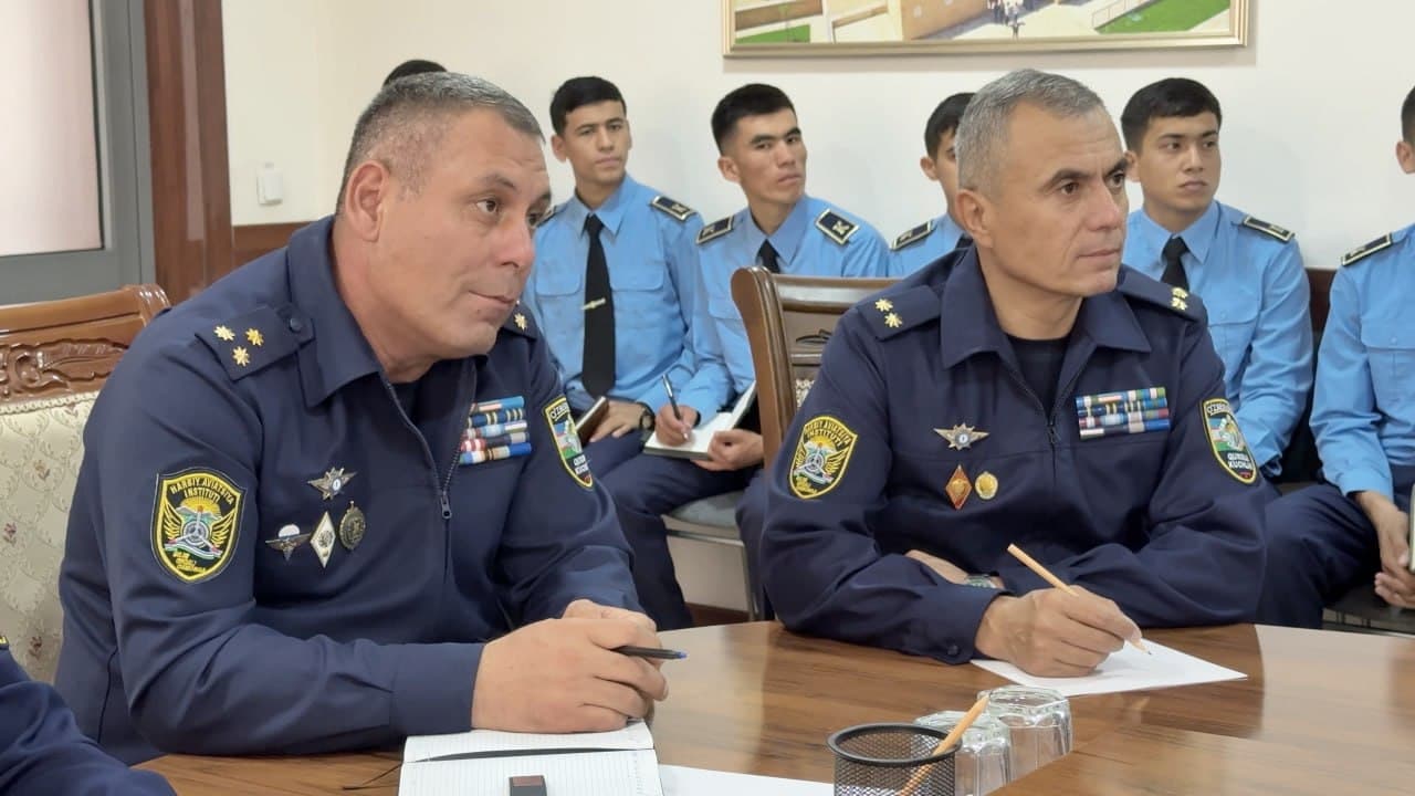 Harbiy aviatsiya institutida xalqaro gumanitar huquq bo‘yicha axborot-ta’lim sessiyasi o‘tkazildi