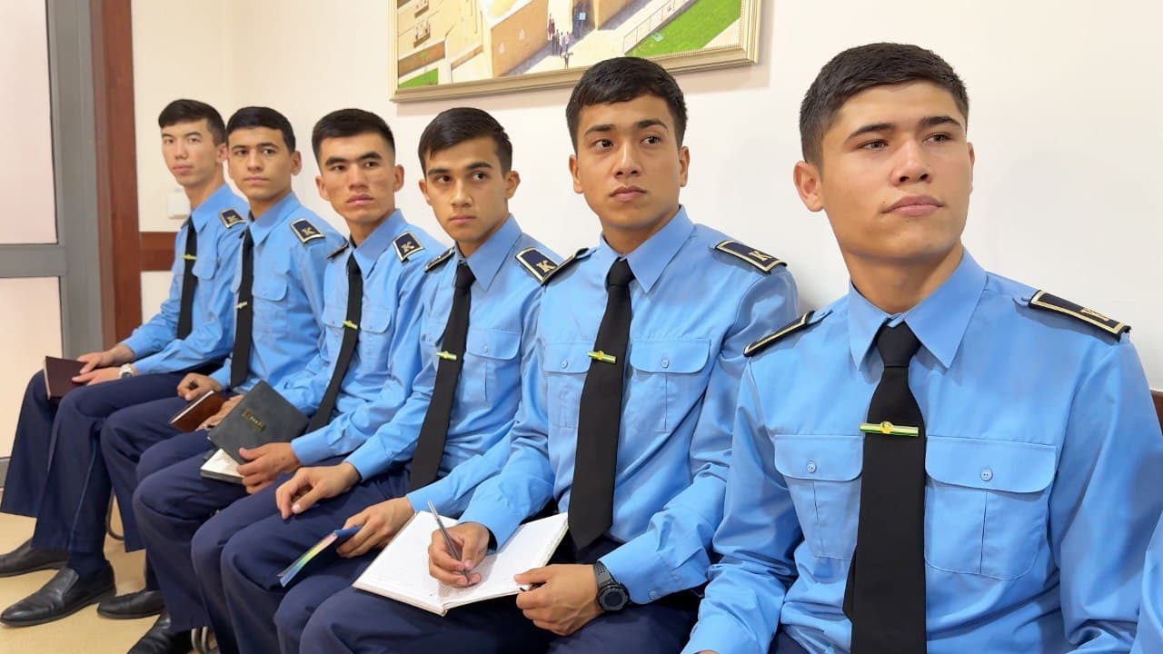 Harbiy aviatsiya institutida xalqaro gumanitar huquq bo‘yicha axborot-ta’lim sessiyasi o‘tkazildi