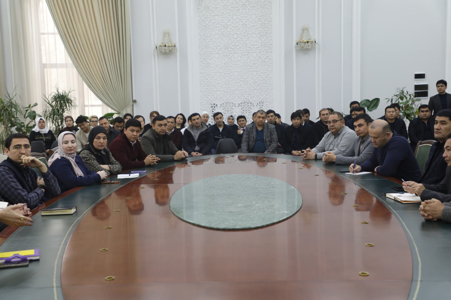 Маданий мерос агентлигида “Маънавият соати”: гиёҳвандликка қарши кураш масалалари муҳокама қилинди