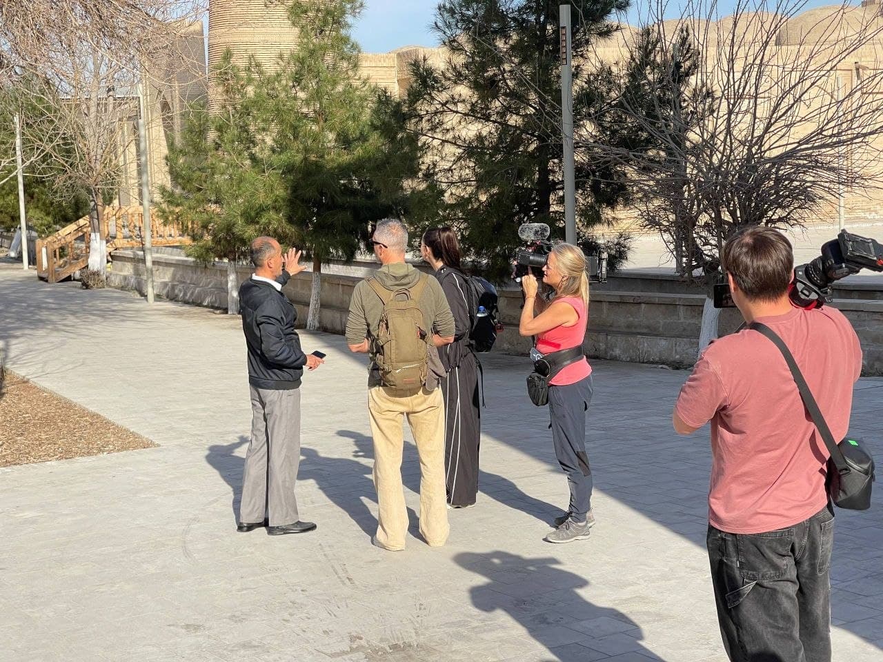 The Creative Team of the Netherlands’ “IDTV” Channel in Bukhara