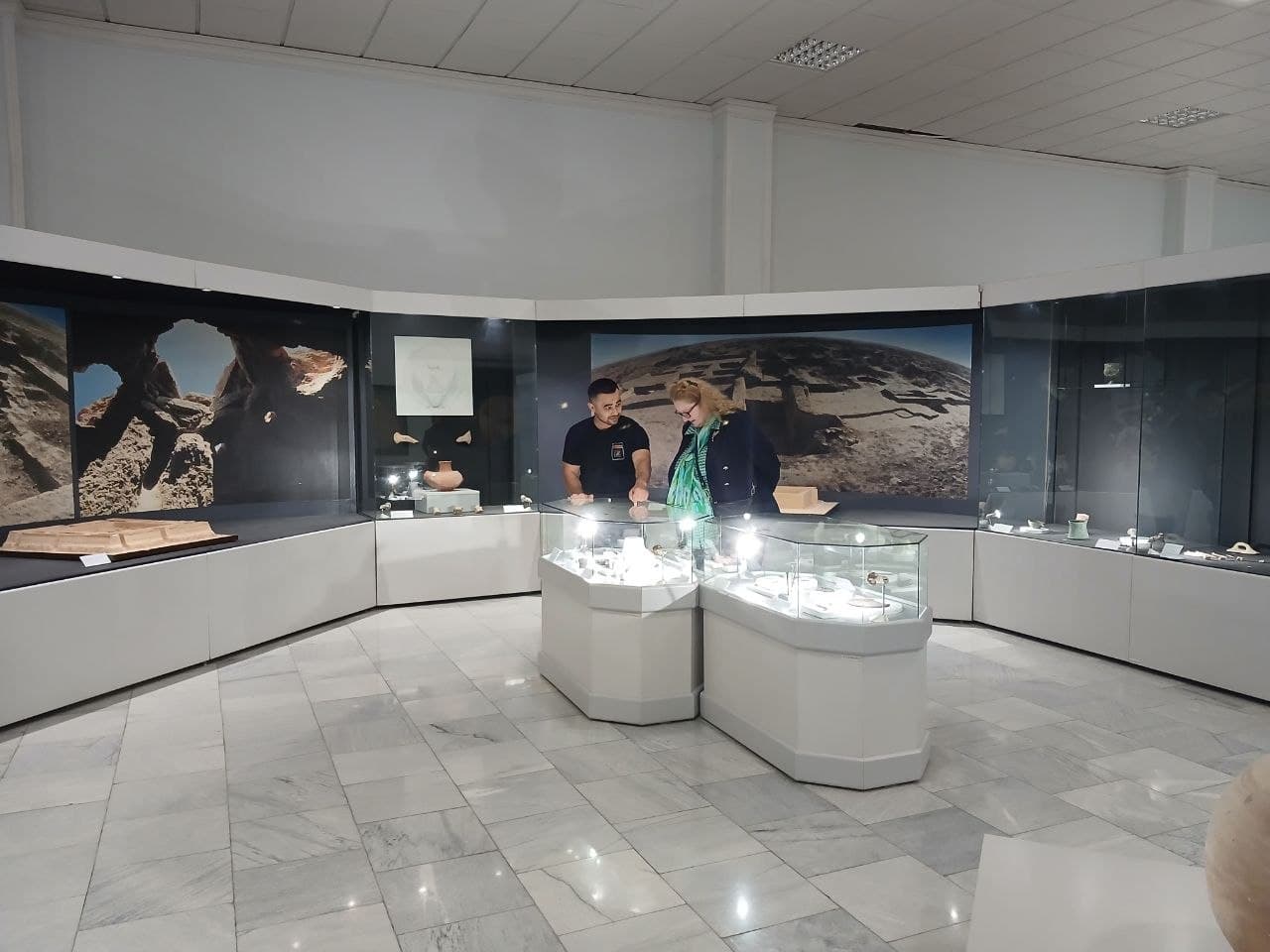 The Ambassador of Norway Visits the Termez Archaeological Museum