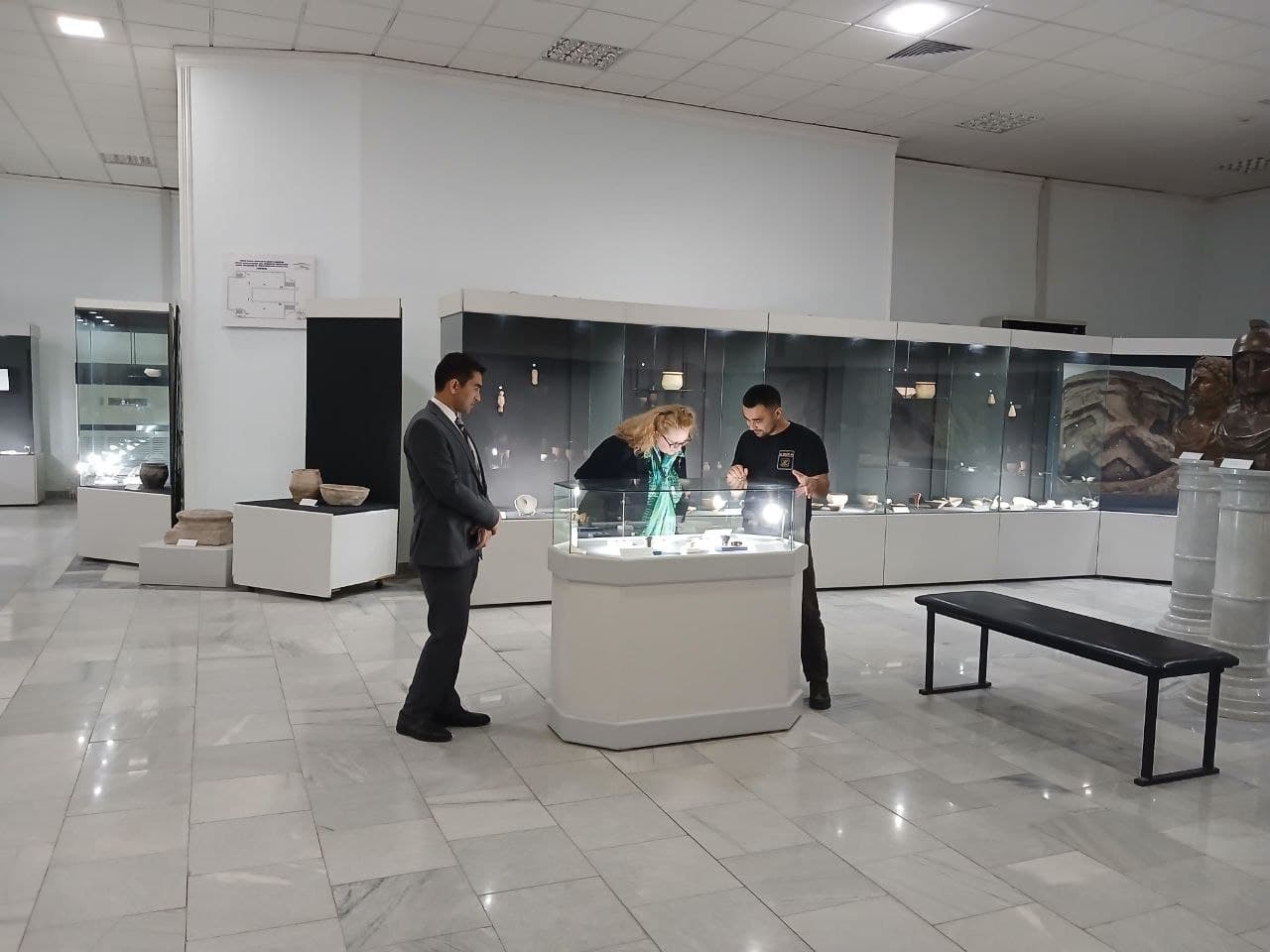 The Ambassador of Norway Visits the Termez Archaeological Museum