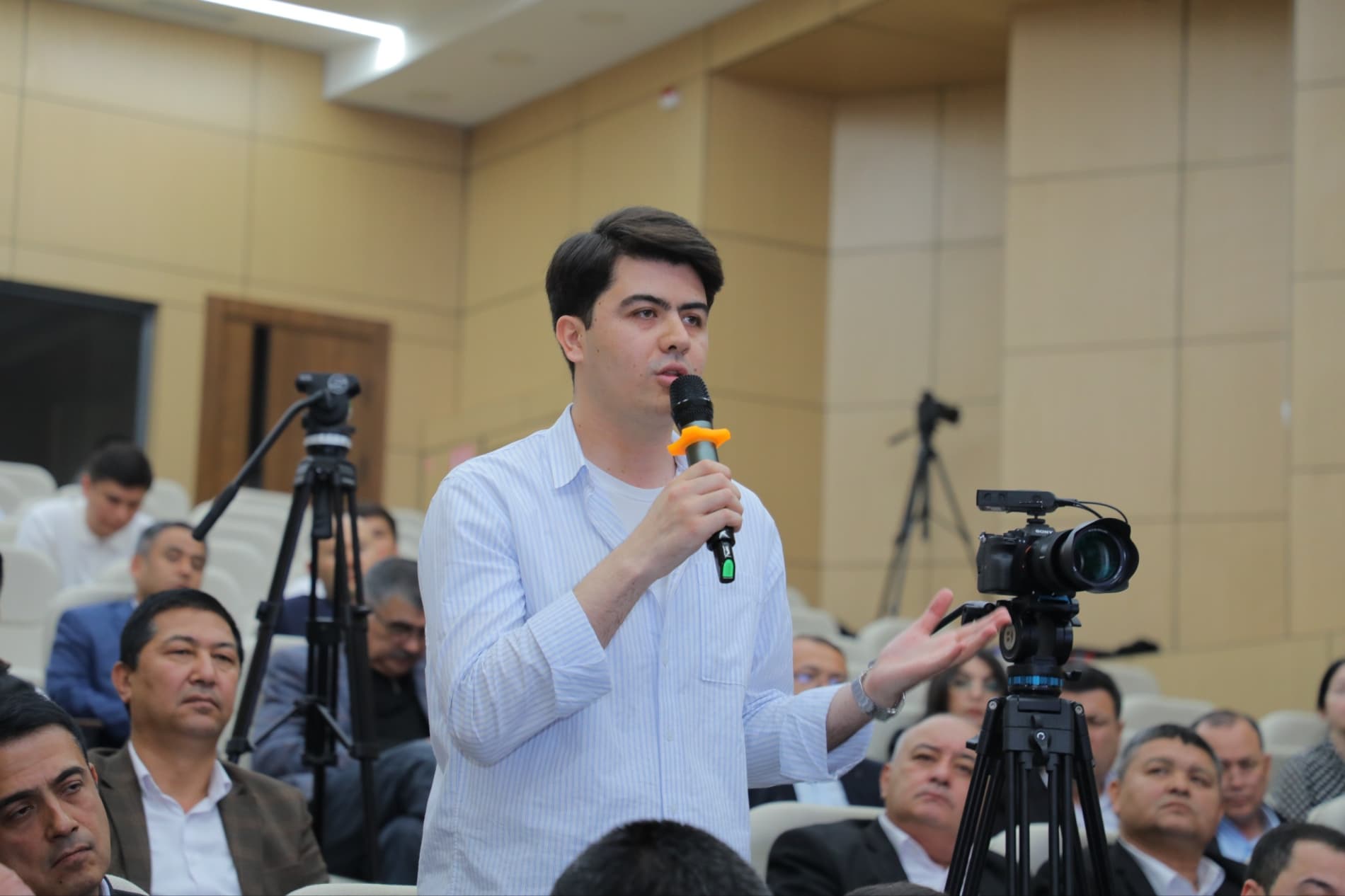 Маданий мерос соҳасидаги долзарб масалалар очиқ муҳокама қилинди