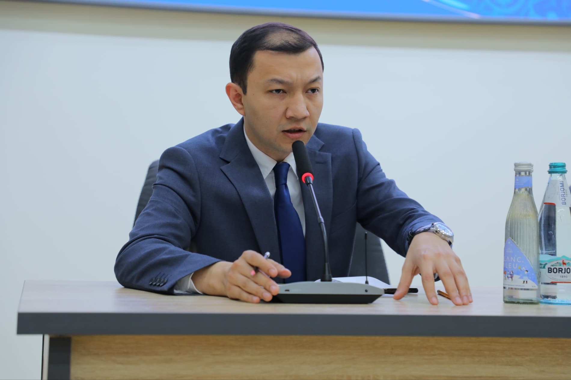 Маданий мерос соҳасидаги долзарб масалалар очиқ муҳокама қилинди