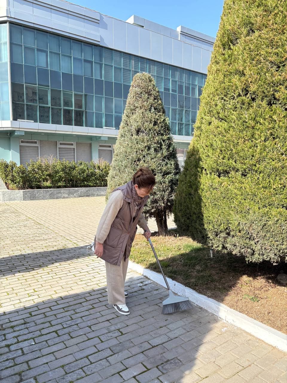 Agentlik xodimlari umumxalq xayriya hasharida faol ishtirok etmoqda