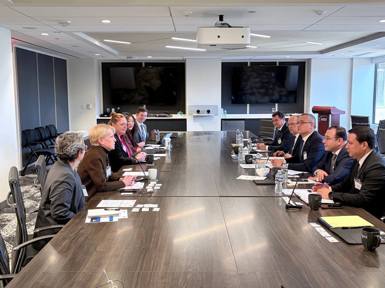 Vashington shahrida standartlashtirish sohasidagi hamkorlikni jadallashtirish istiqbollari muhokama