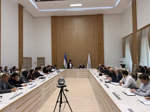 O‘zbekiston texnik tartibga solish agentligi direktori doktorant va tadqiqotchilar bilan uchrashuv