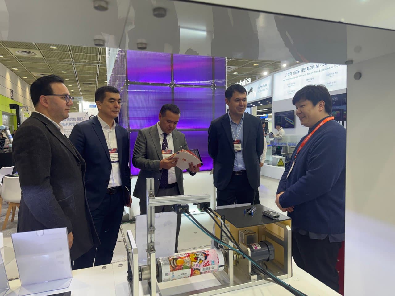 O‘zbekiston delegatsiyasi AW EXPO–2026 xalqaro ko‘rgazmasida ishtirok etmoqda