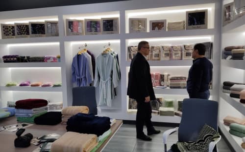 Samarqandda eksportbop mahsulot ishlab chiqaruvchi korxonalar faoliyati o‘rganildi