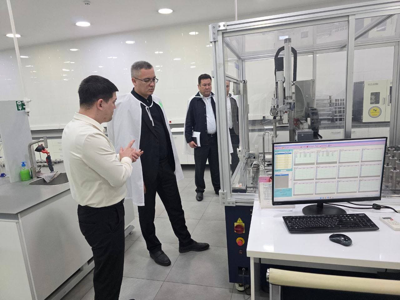 Farg‘ona viloyatidagi yirik sanoat korxonasi faoliyati o‘rganildi