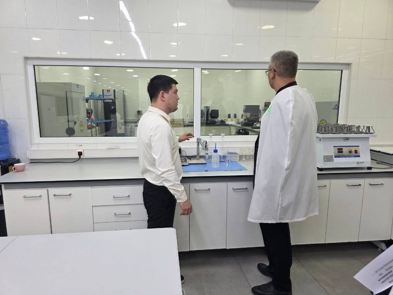 Farg‘ona viloyatidagi yirik sanoat korxonasi faoliyati o‘rganildi