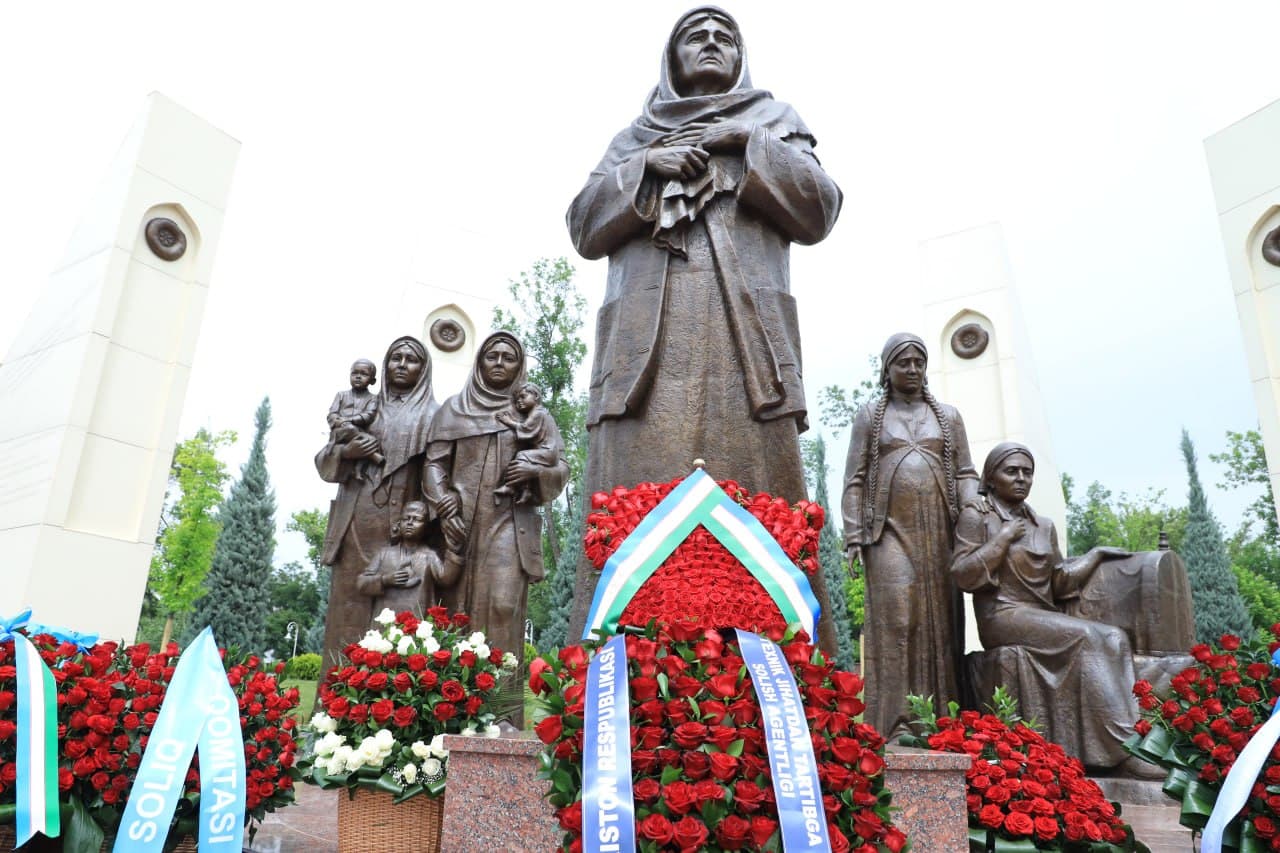 Vatan fidoyilari xotirasiga yuksak ehtirom