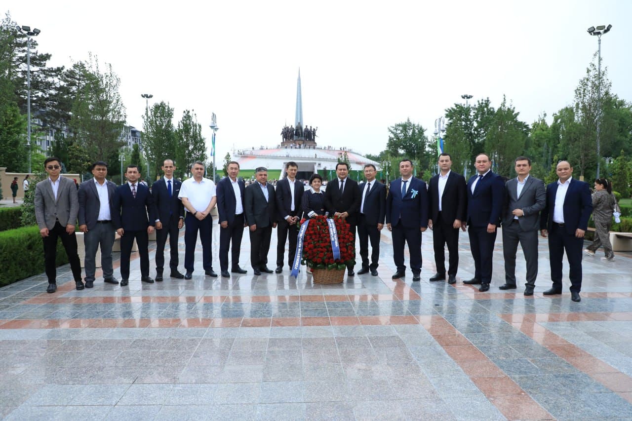 Vatan fidoyilari xotirasiga yuksak ehtirom