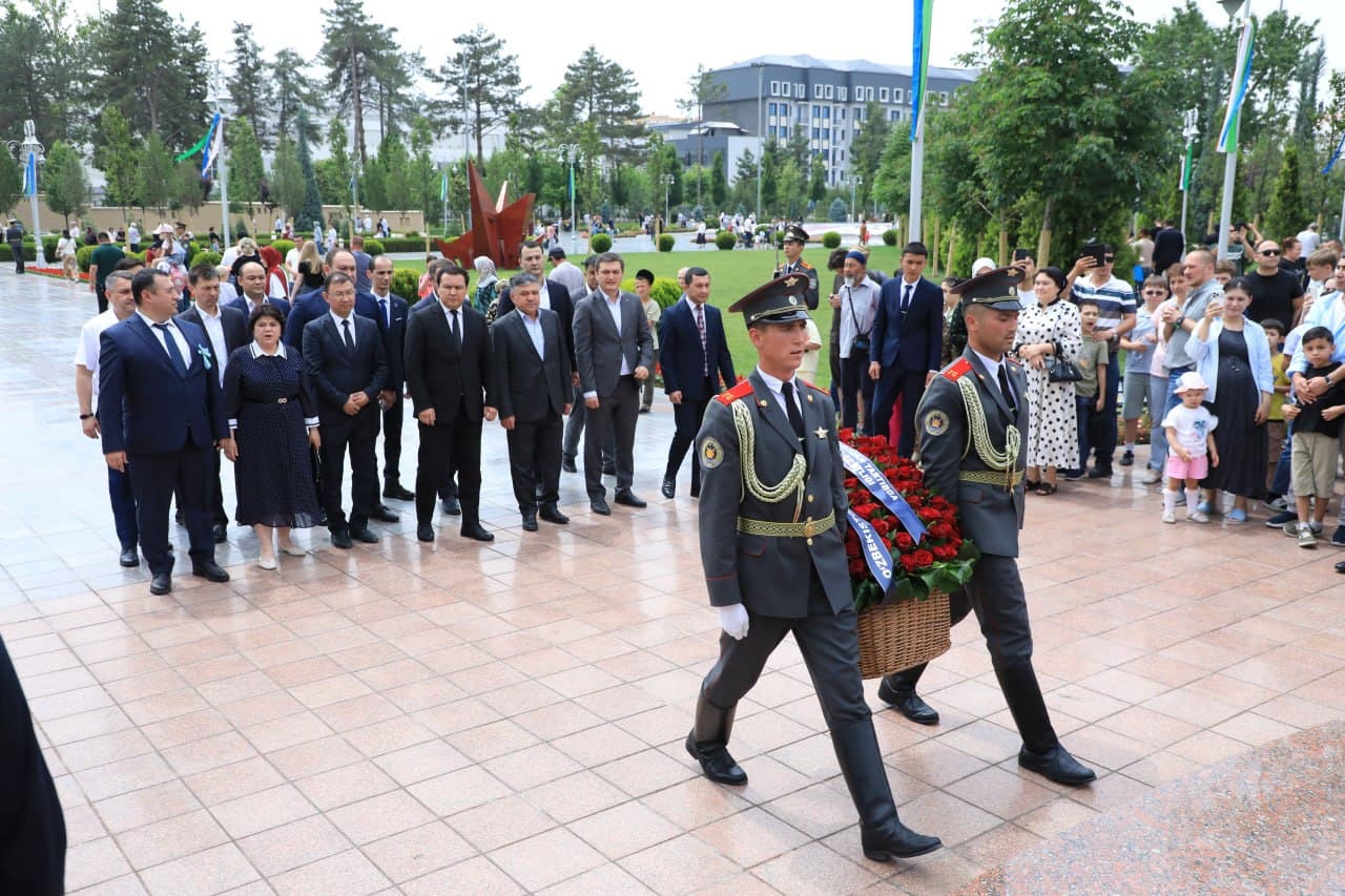 Vatan fidoyilari xotirasiga yuksak ehtirom