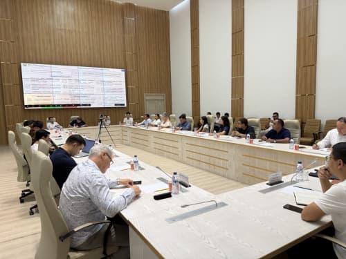 Texnik jihatdan tartibga solish agentligi huzurida tashkil etilgan “Texnik jihatdan tartibga solish sohasida tadbirkorlarni qo‘llab-quvvatlash klubi” doirasida Bojxona qo‘mitasi va Bojxona brokerlari uyushmasi bilan hamkorlikda ochiq muloqot o‘tkazildi.