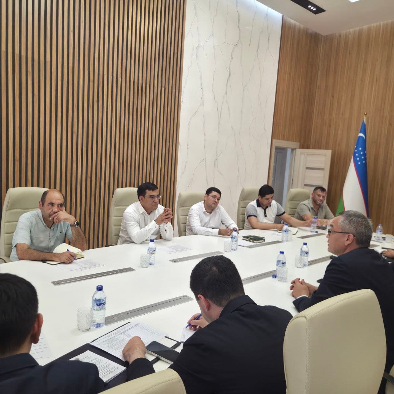 Sanoat kooperatsiyasi va davlat xaridlari agentligi vakillari bilan uchrashuv bo‘lib o‘tdi
