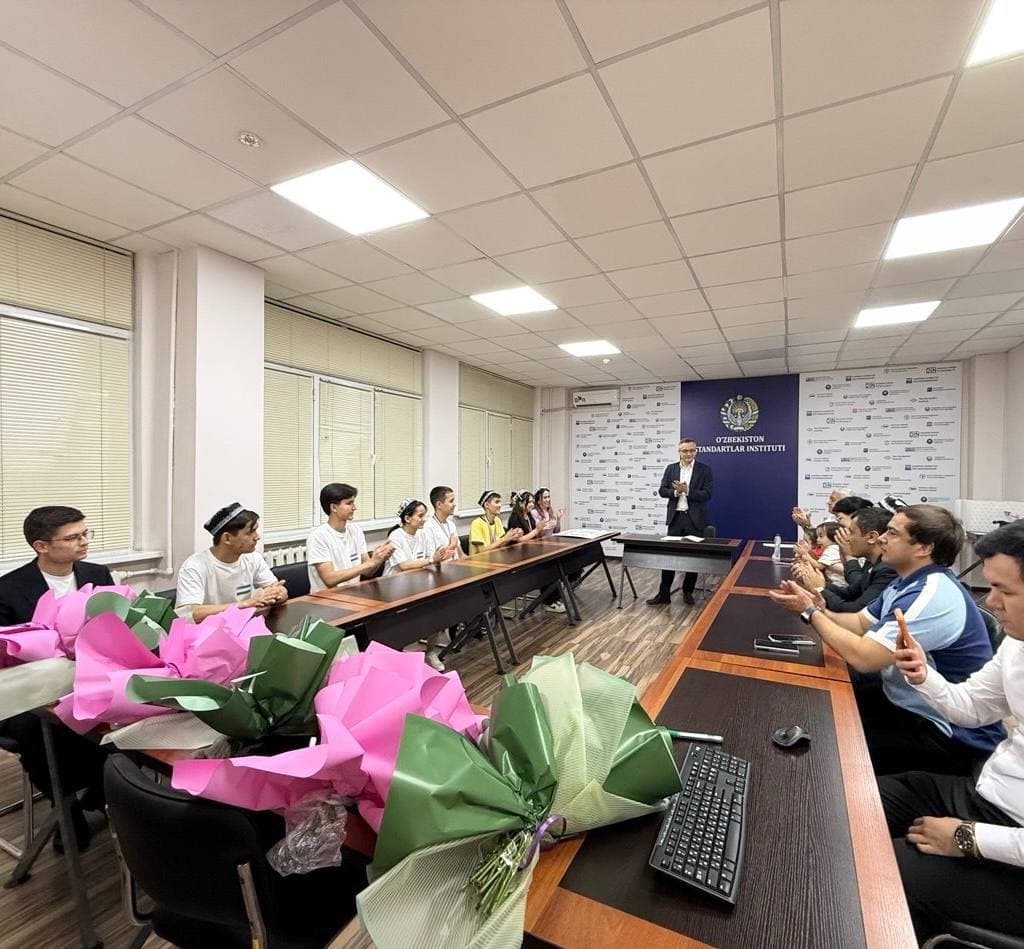 Xalqaro maydonda yangi zafar: Olimpiada g‘oliblari tantanali kutib olindi