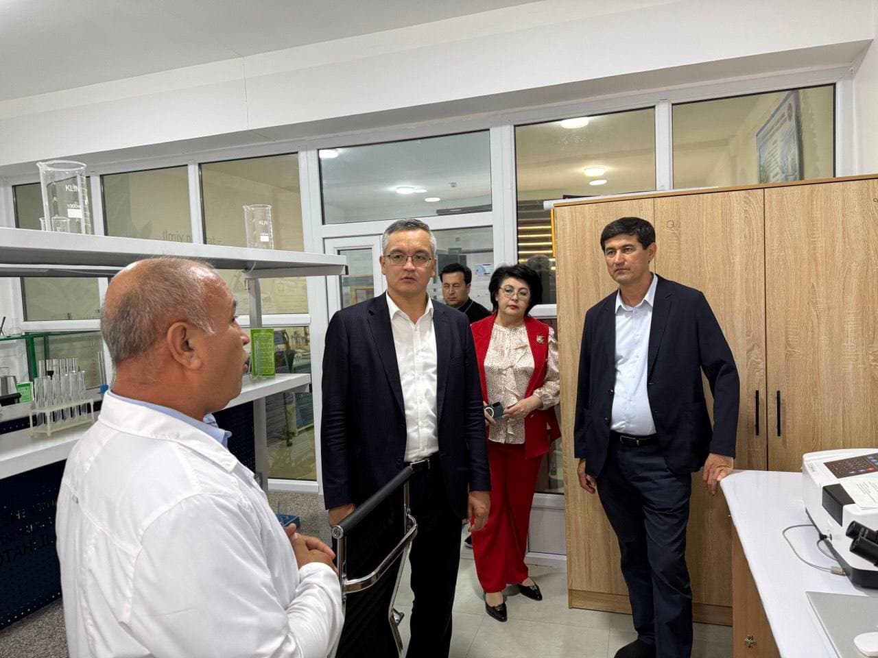 Ilm-fan, innovatsiya va ishlab chiqarish integratsiyasi: Qarshi davlat texnika universitetining ilmiy salohiyati o‘rganildi