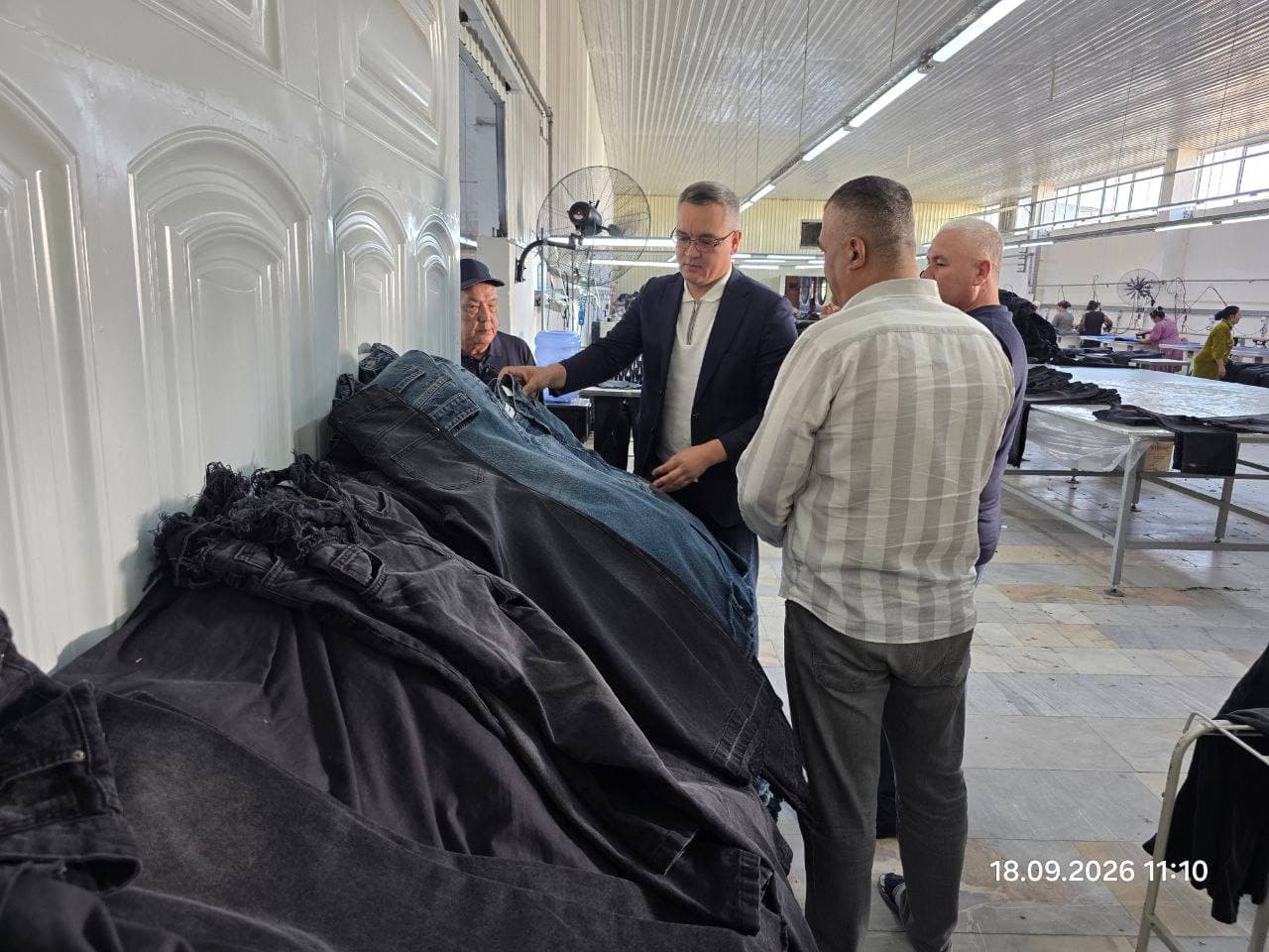 Yevropa bozoriga yo‘l: Qoraqalpog‘iston to‘qimachilik mahsulotlari Chexiya orqali eksport qilinadi