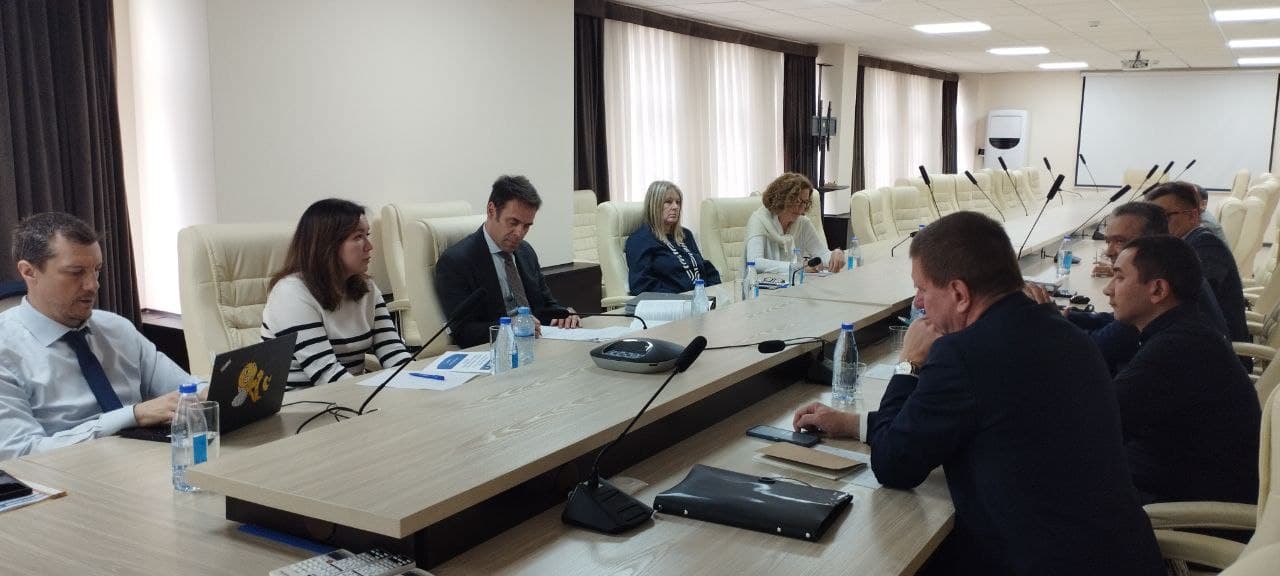 URAN KONLARIDAGI RADIATSIYAVIY XAVFSIZLIK