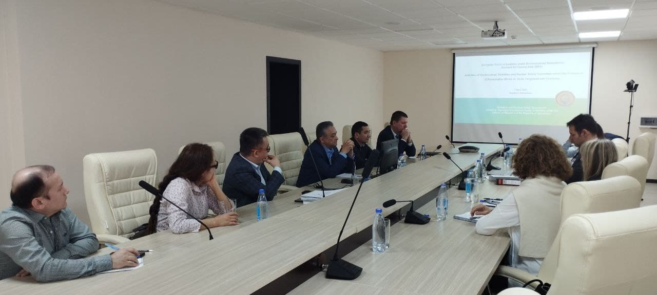 URAN KONLARIDAGI RADIATSIYAVIY XAVFSIZLIK