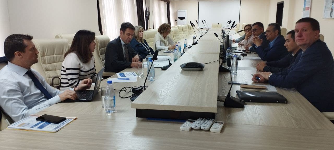 URAN KONLARIDAGI RADIATSIYAVIY XAVFSIZLIK