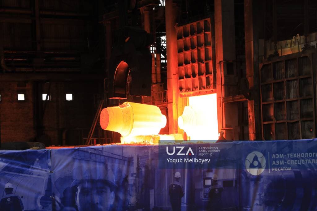 ПРЕСС-ТУР ПО ПОВОДУ ИЗГОТОВЛЕНИЯ СТАЛЬНОГО ОСНОВАНИЯ ДЛЯ РЕАКТОРА АТОМНОЙ ЭЛЕКТРОСТАНЦИИ