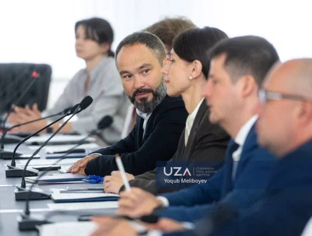 ПРЕСС-ТУР ПО ПОВОДУ ИЗГОТОВЛЕНИЯ СТАЛЬНОГО ОСНОВАНИЯ ДЛЯ РЕАКТОРА АТОМНОЙ ЭЛЕКТРОСТАНЦИИ