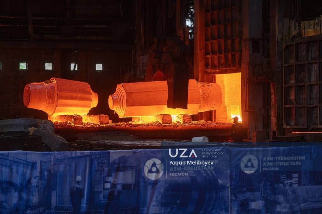 ПРЕСС-ТУР ПО ПОВОДУ ИЗГОТОВЛЕНИЯ СТАЛЬНОГО ОСНОВАНИЯ ДЛЯ РЕАКТОРА АТОМНОЙ ЭЛЕКТРОСТАНЦИИ